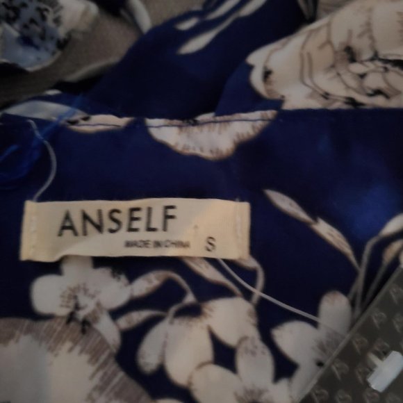 Floral Halter Maxi Dress, NWT - Picture 7 of 8